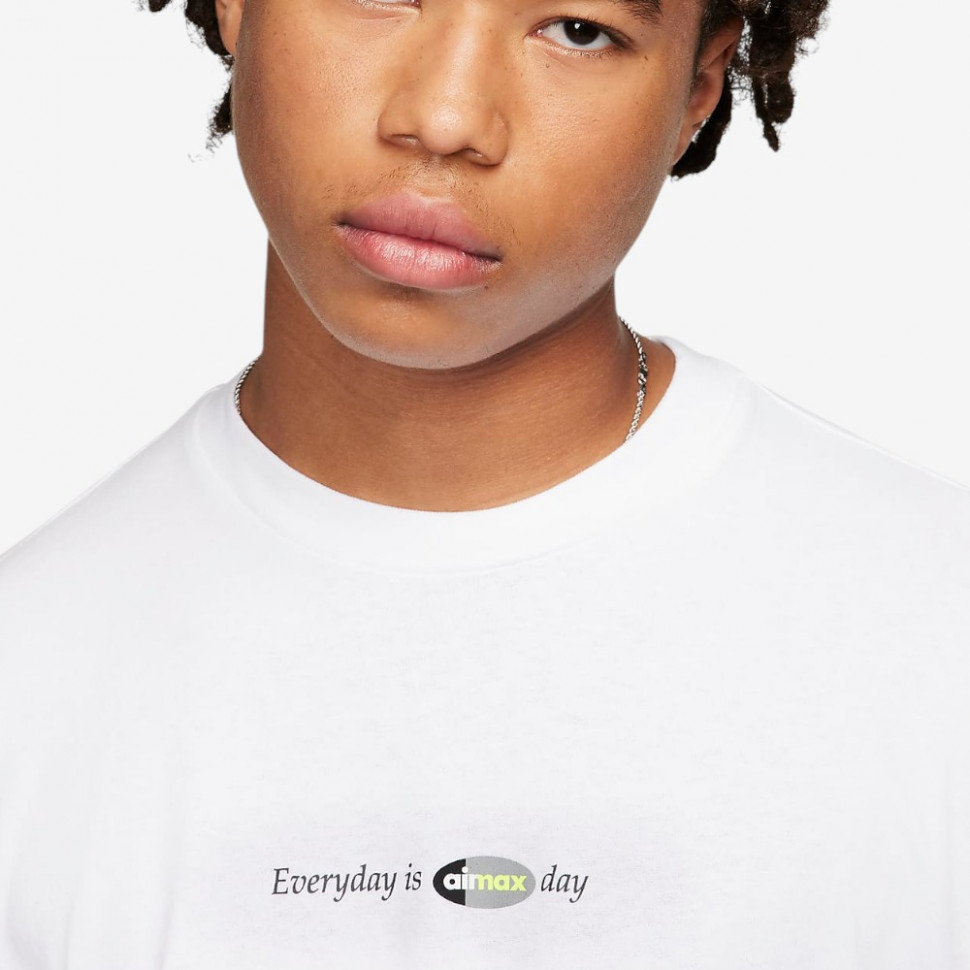 eyps27a75jywdttrywxs8t7g1uv4vt58-Photoroom